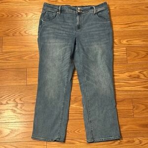 Hudson Jeans W/ Iconic Back Flap Pockets